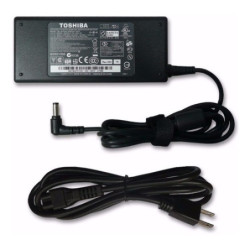 Adaptador Laptop Toshiba...